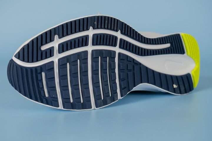 Nike Quest 4 Outsole.jpg