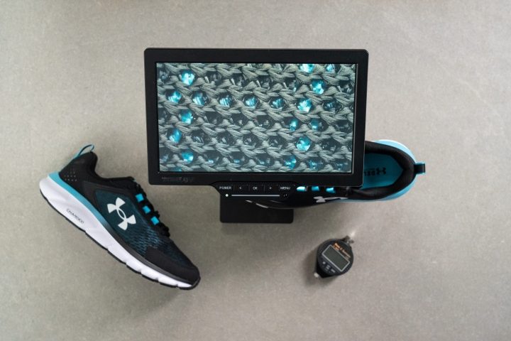 Under Armour Charged Assert 9 microscope