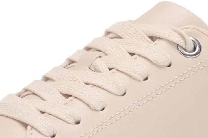 Steve Madden Catcher steve-madden-catcher-laces