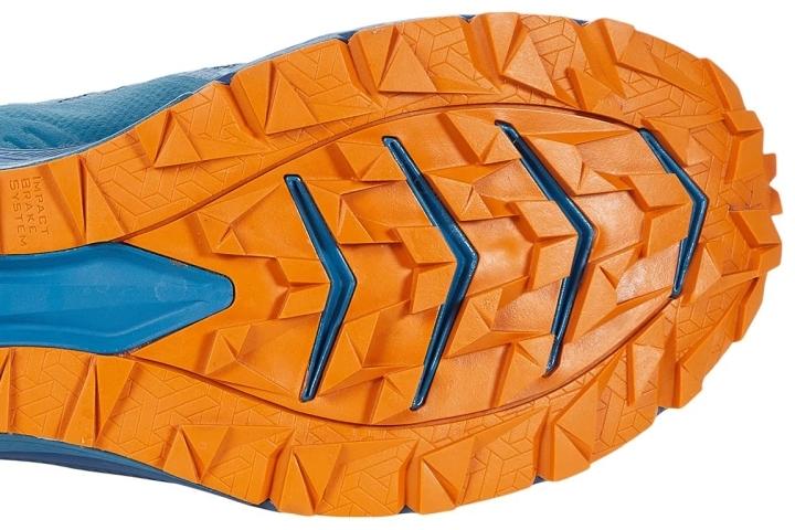 A shoe ideal for long-distance efforts and fast hiking in the mountains is what you are after Outsole1