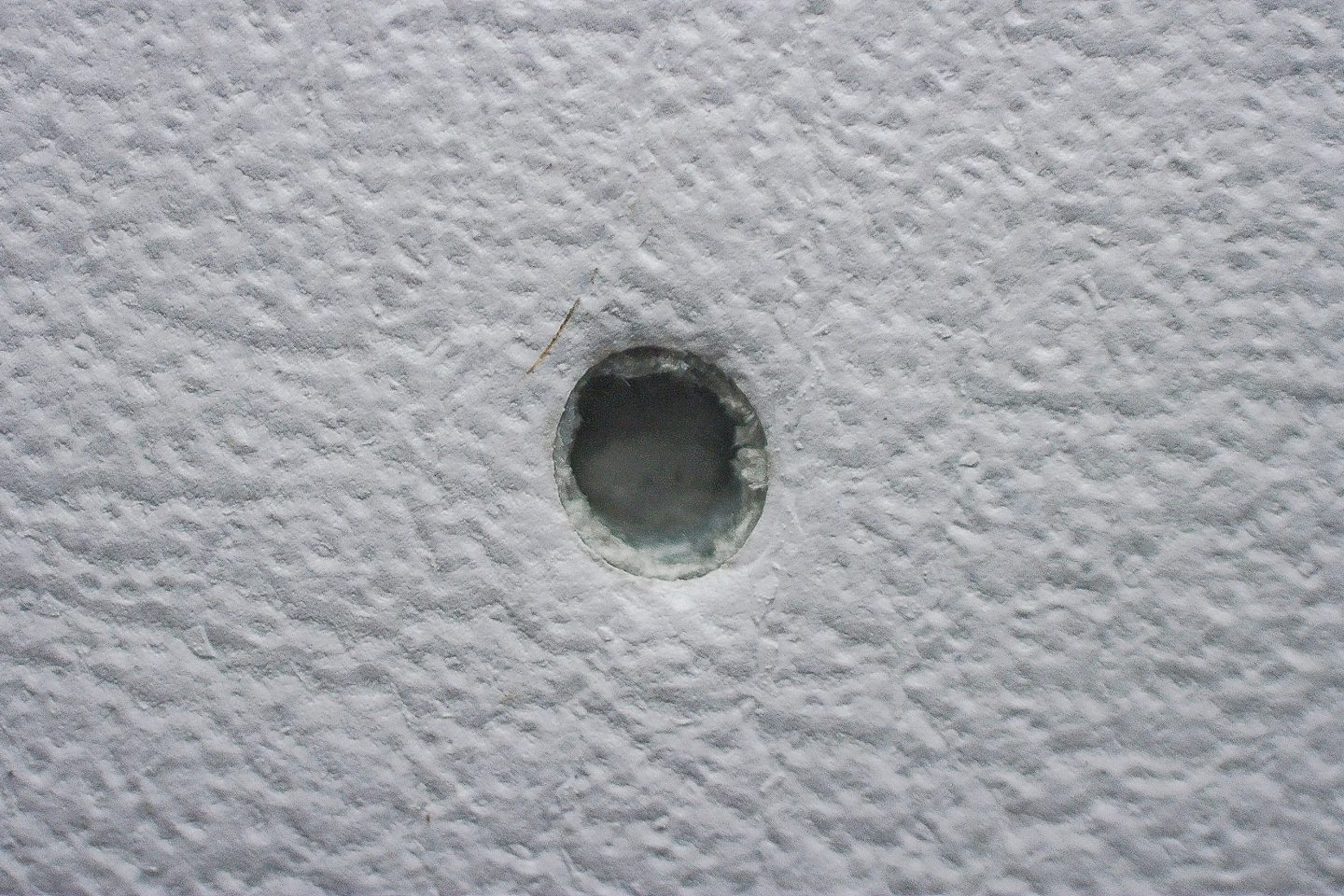 how do air jordan 1 mid fit