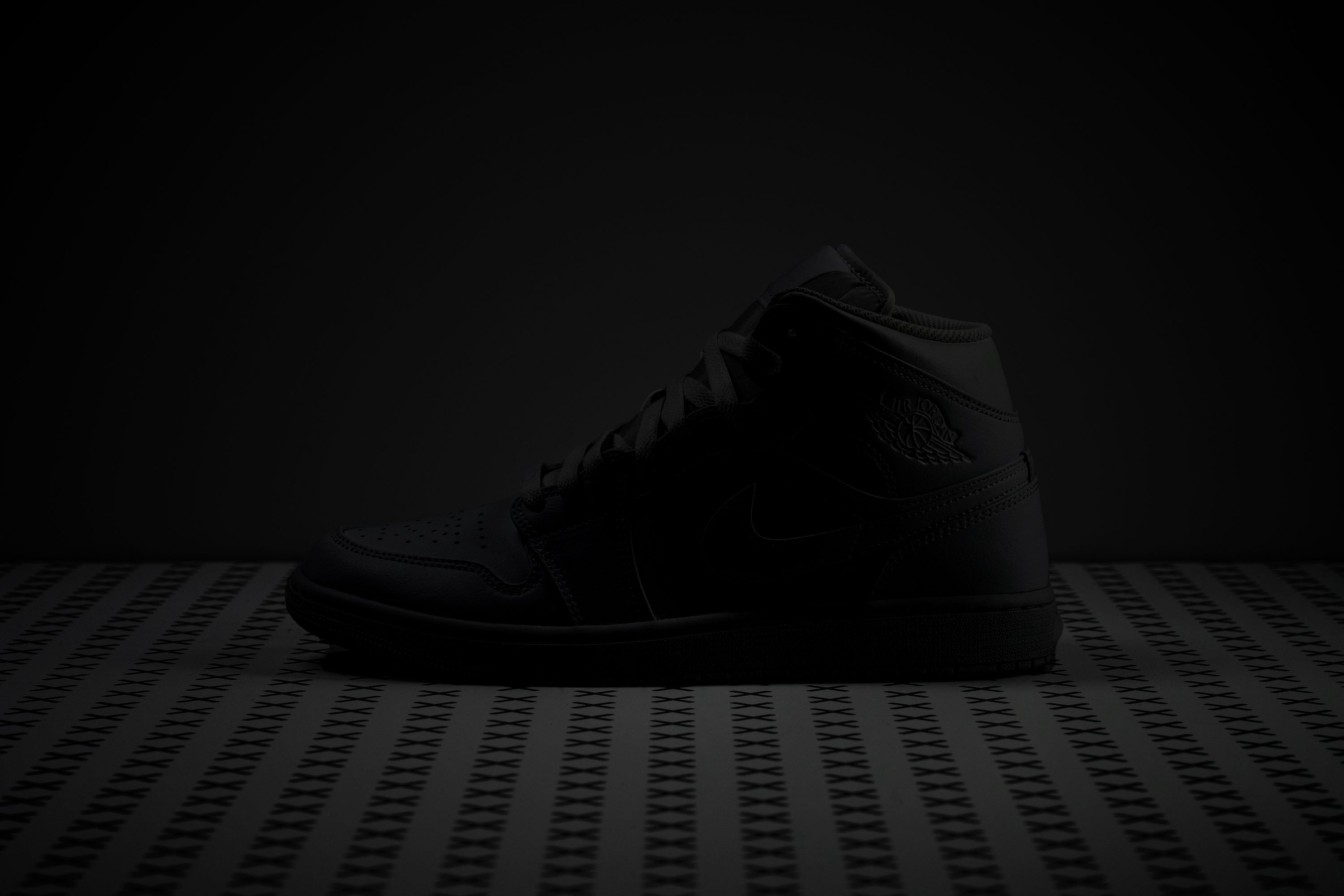 Air Jordan 1 Mid Elementos reflectantes_33