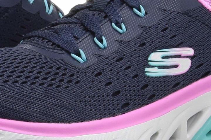 Skechers Glide Step Sport Logo1