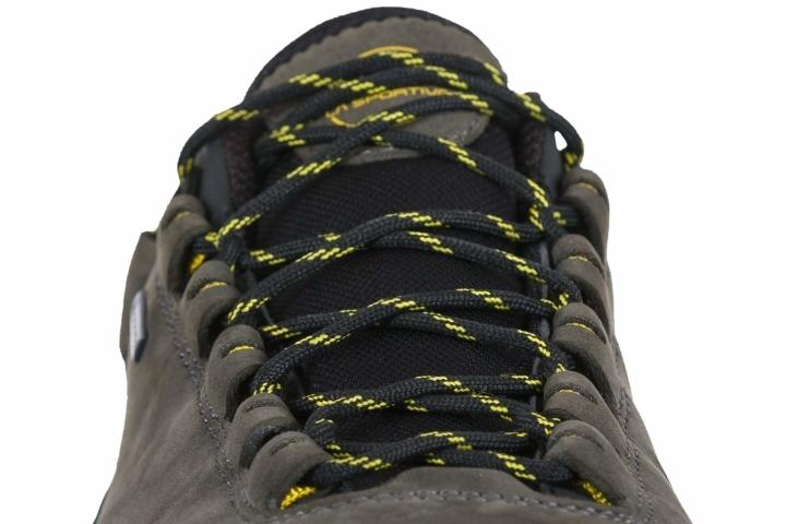 La Sportiva TX5 Low GTX laces 1