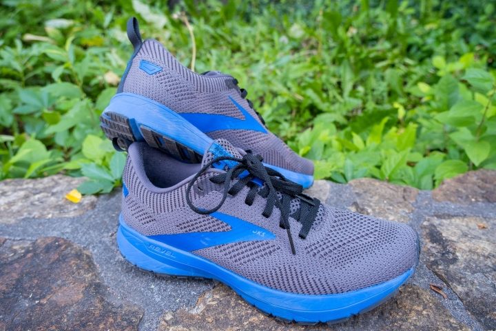 Brooks Revel 5