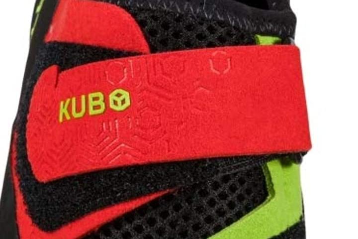 This offering is a moderately downturned climbing shoe just like the Kubo. The logo
