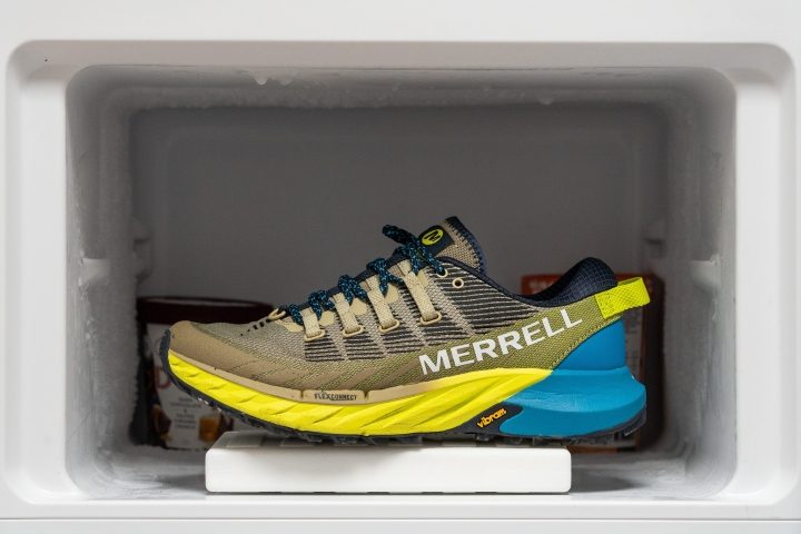 Merrell Agility Peak 4 Difference in midsole softness in cold