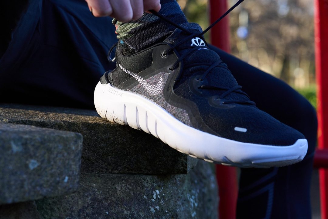 flex 2019 run trainers mens