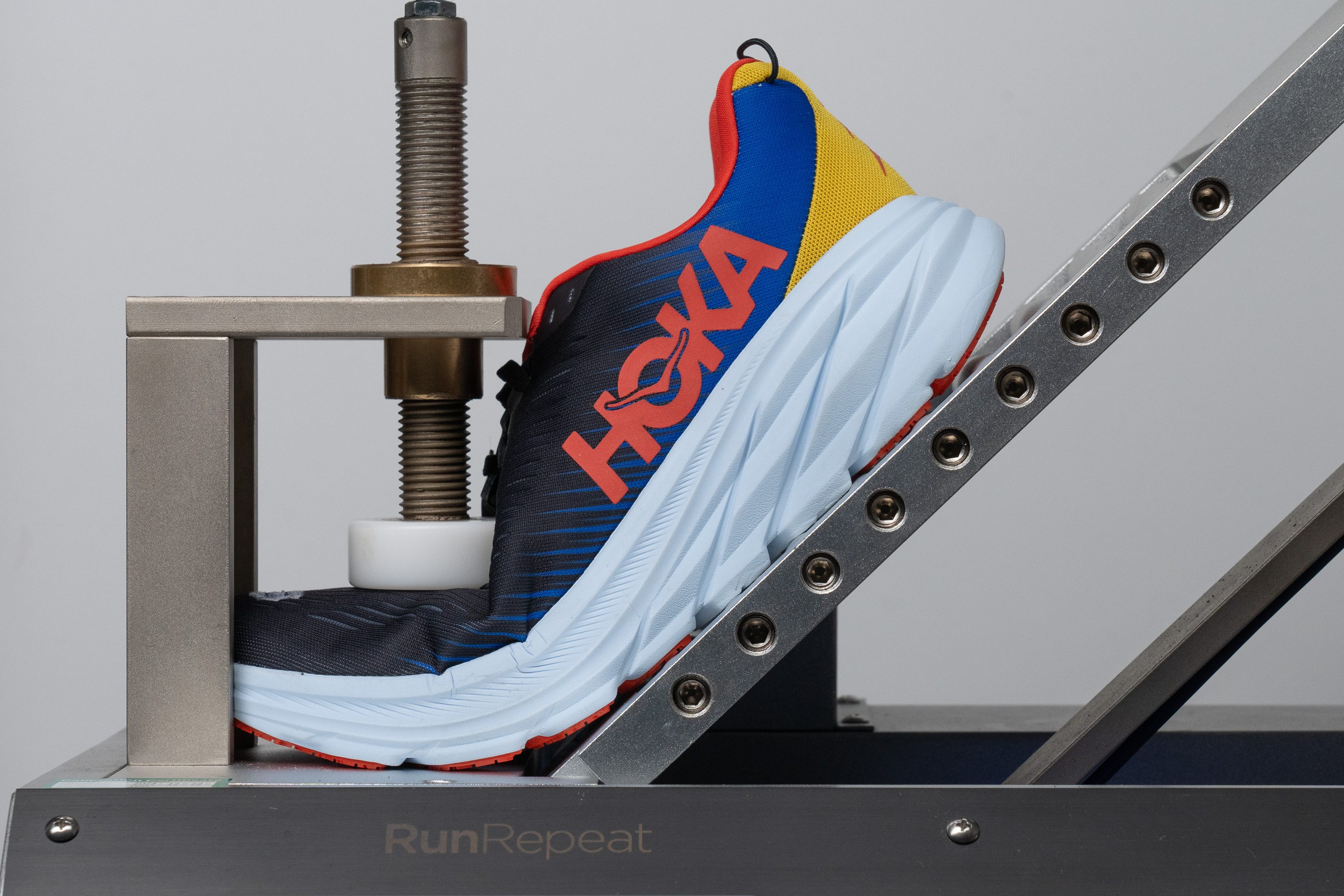 Hoka Rincon 3 Flexibility / Stiffness