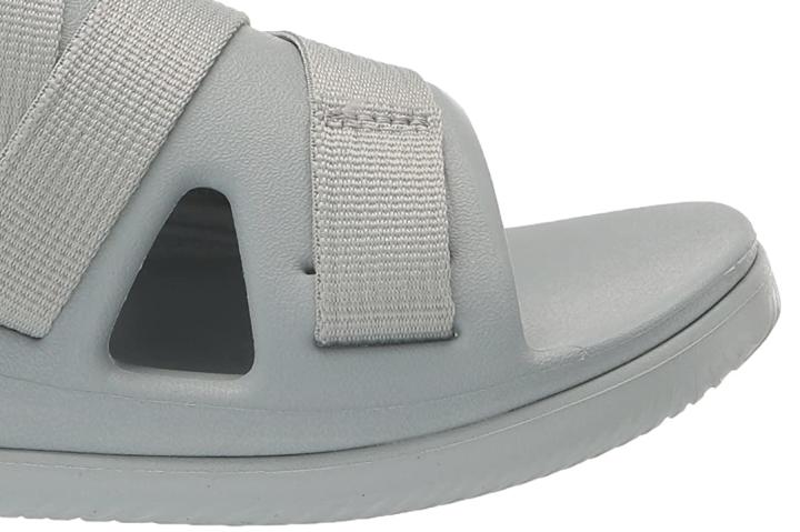 Chaco Chillos Sport upper