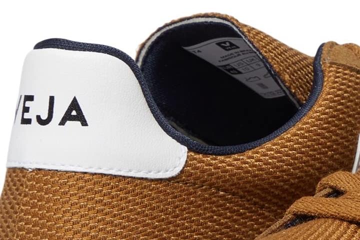 Veja V-12 heel part