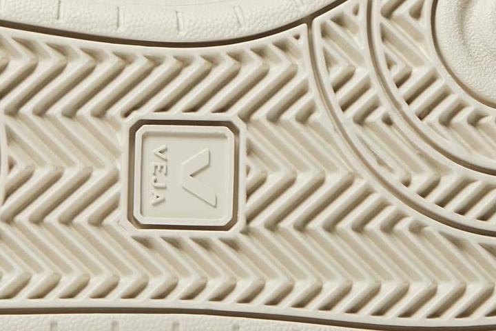 Veja V-12 outsole