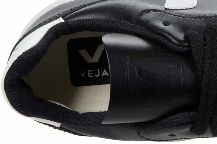 Veja V-10 Durable