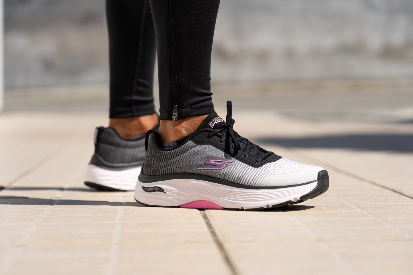Cut in half: Skechers Max Cushioning Arch Fit Review (2024) | RunRepeat
