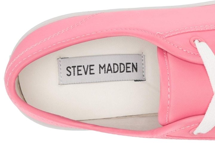 Steve Madden Catcher Bobbi: who should