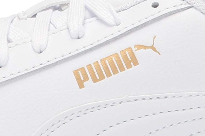 PUMA also has some great chunky sneaker models for us that belong to the RS range petronas puma-serve-pro-side-logo