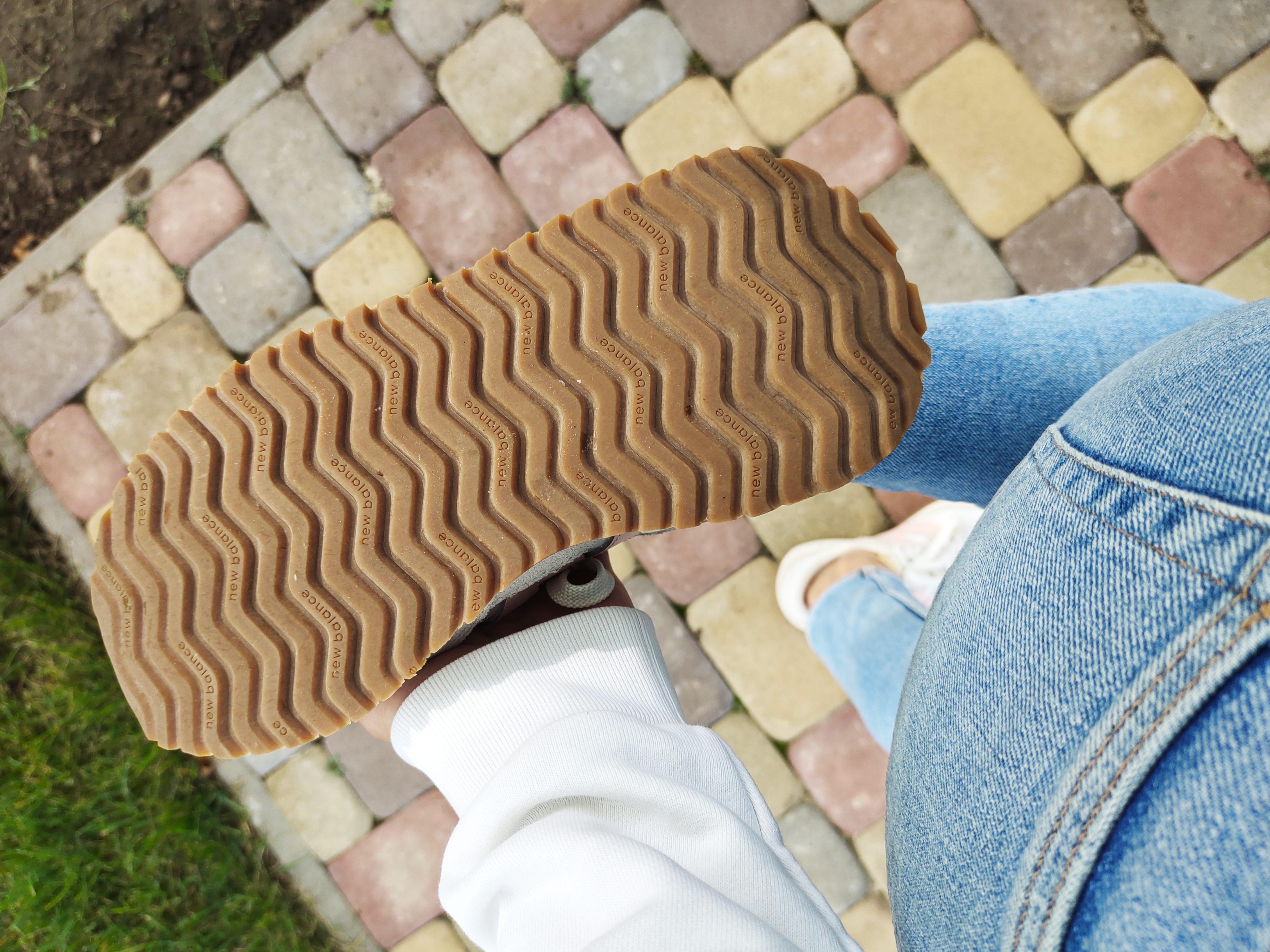 suela new-balance-237