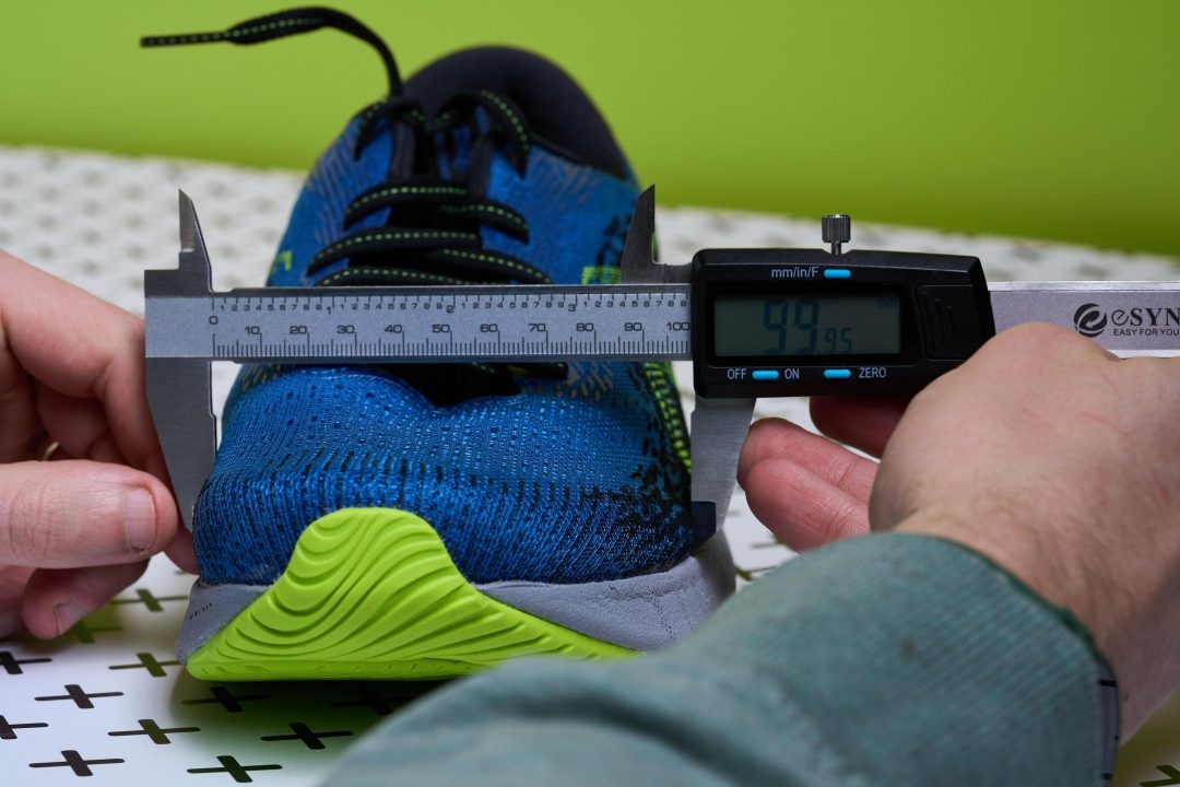 Cut in half: ASICS Gel Nimbus Lite 3 Review | RunRepeat