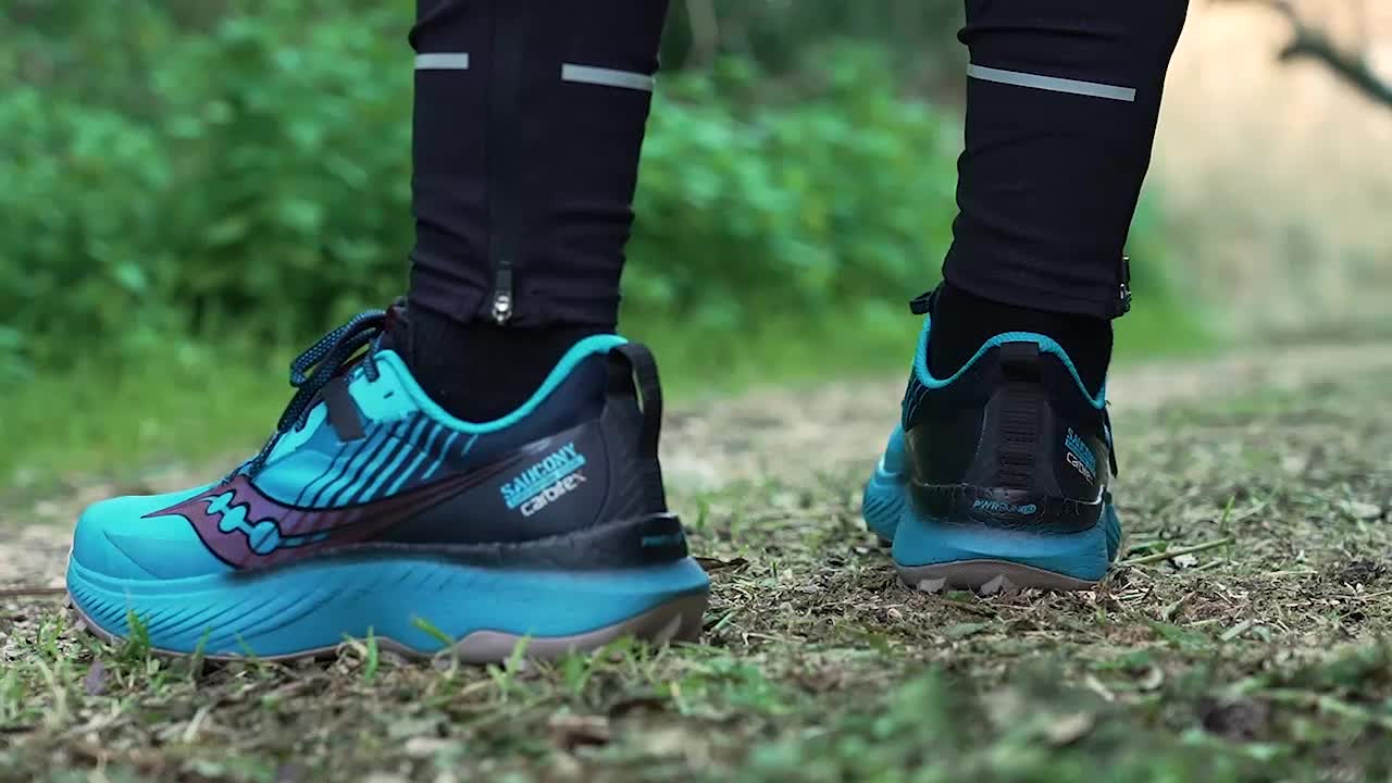 Cut in half: Saucony Endorphin Edge Review | RunRepeat