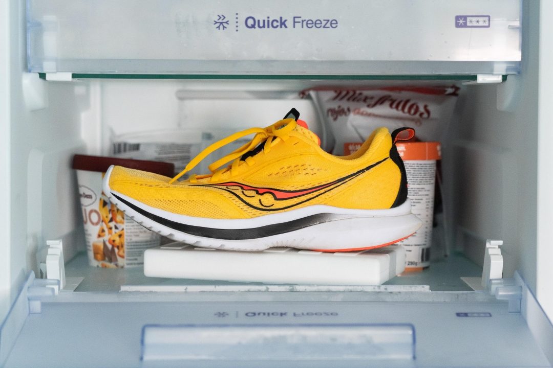 saucony shoes purple