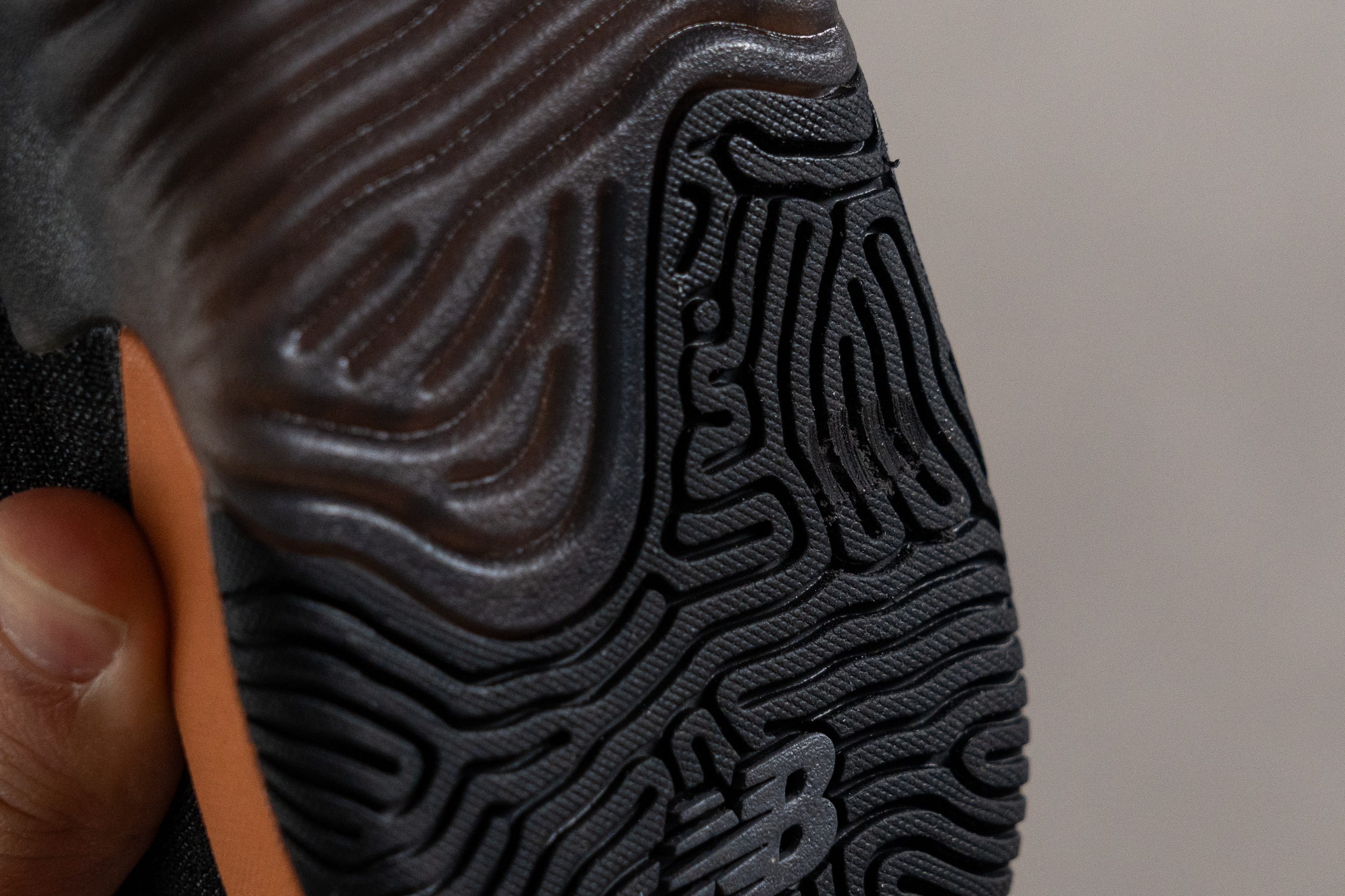 New Balance Minimus TR outsole dent