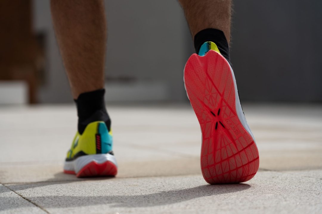 hoka carbon x runrepeat