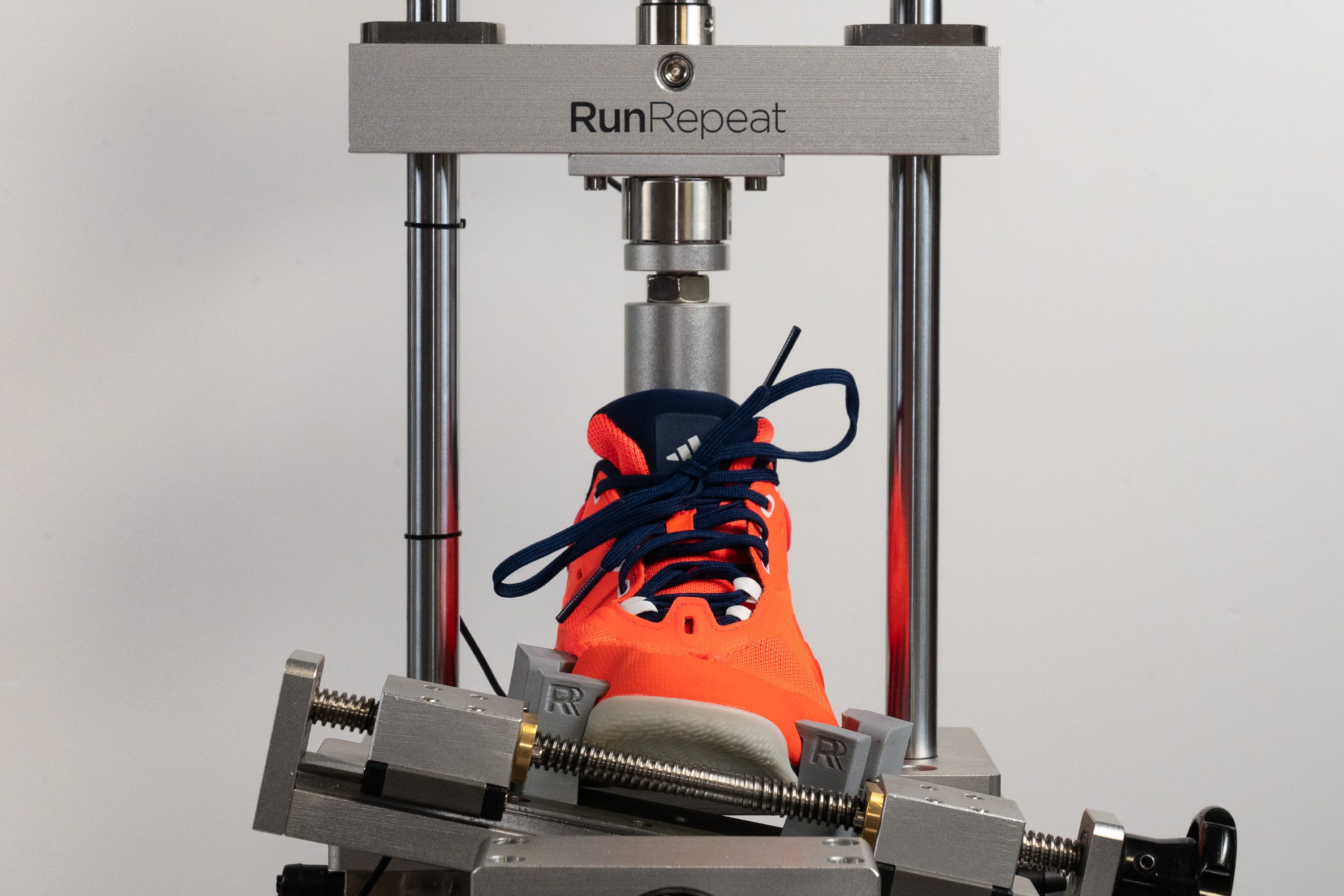 Adidas Dropset Trainer Torsional rigidity