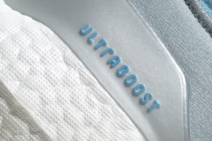 Adidas Ultraboost 22 Cold.RDY Ultraboost22-ColdRdy-logo