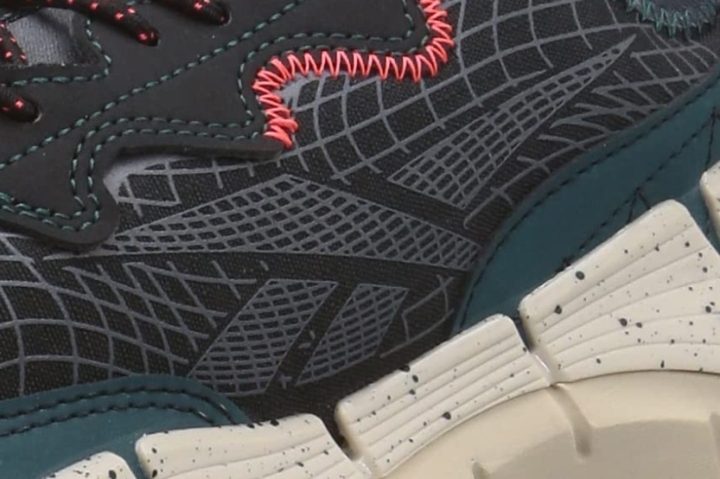 Кожаные кроссовки reebok 55 размер 100% натуральная кожа Edge reebok-zig-kinetica-ii-edge-side-panel-details