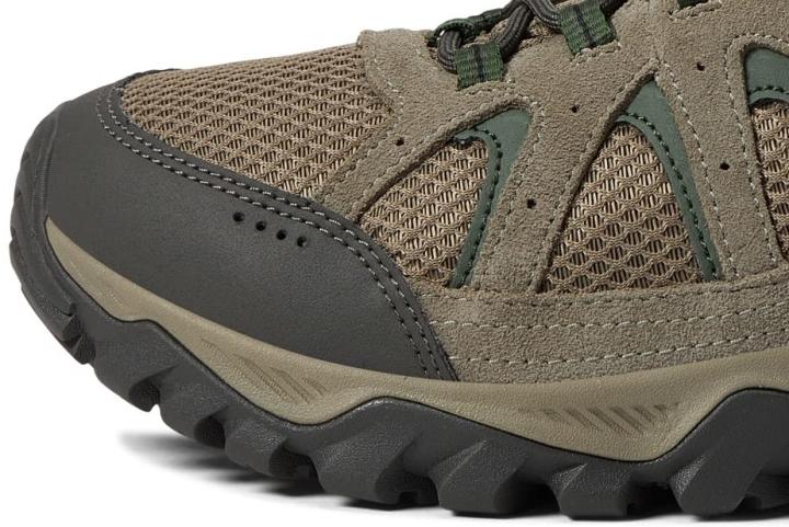 Merrell Oakcreek light