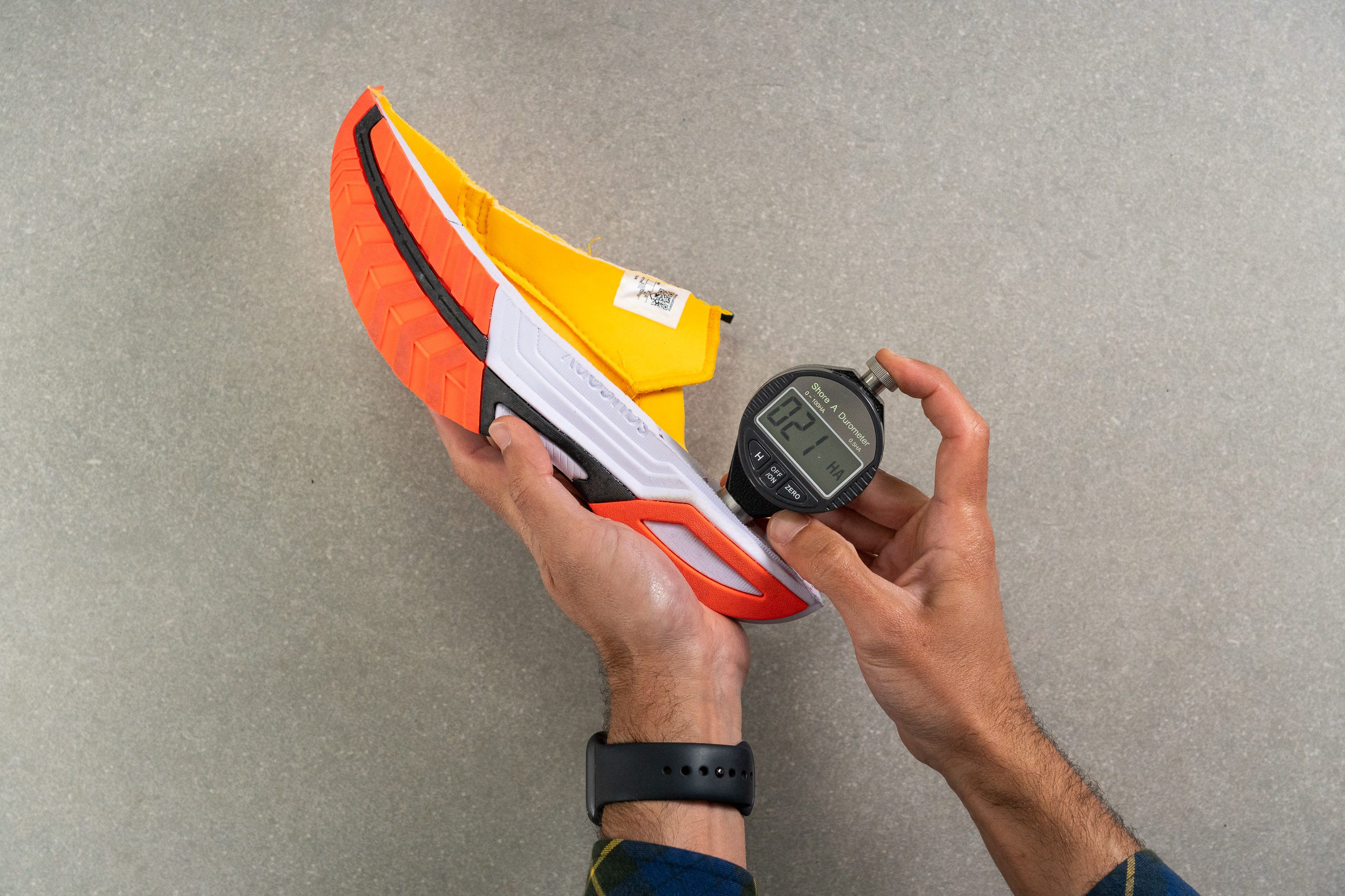 saucony-axon-2-durometer.JPG