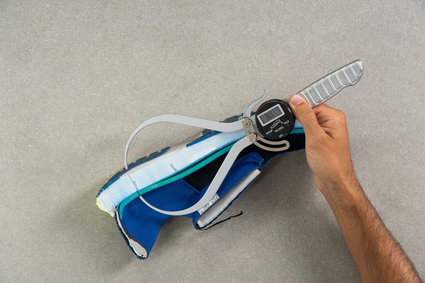 Cut in half Brooks Glycerin GTS 20 Review (2023) RunRepeat