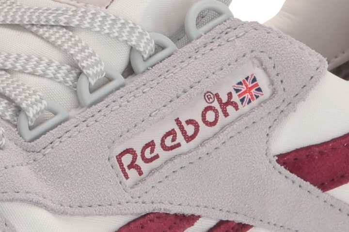 Чоловічі бігові кросівки Les reebok endless road 47 розмір доставка Les reebok-victory-g-side-logo