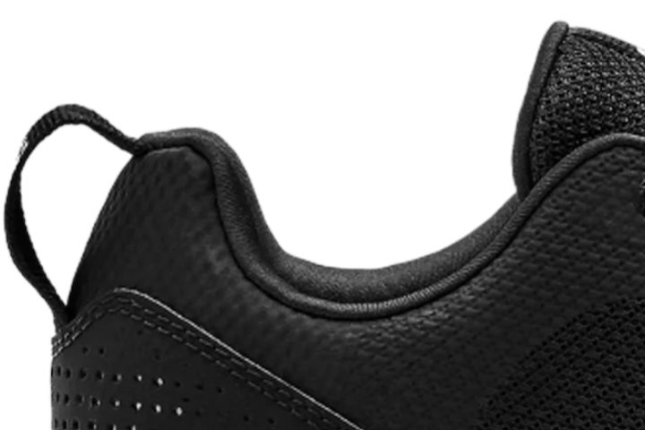 under armour hovr rise training shoessneakers under-armour-ua-essential-sportstyle-collar