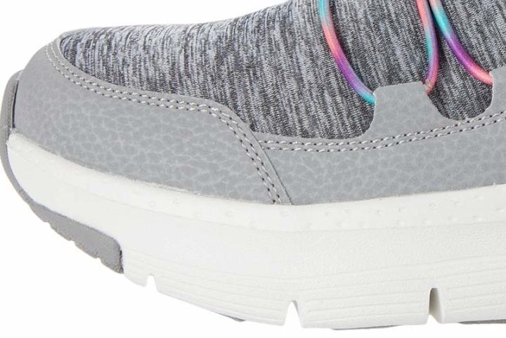 Skechers Arch Fit - Rainbow View cushioning