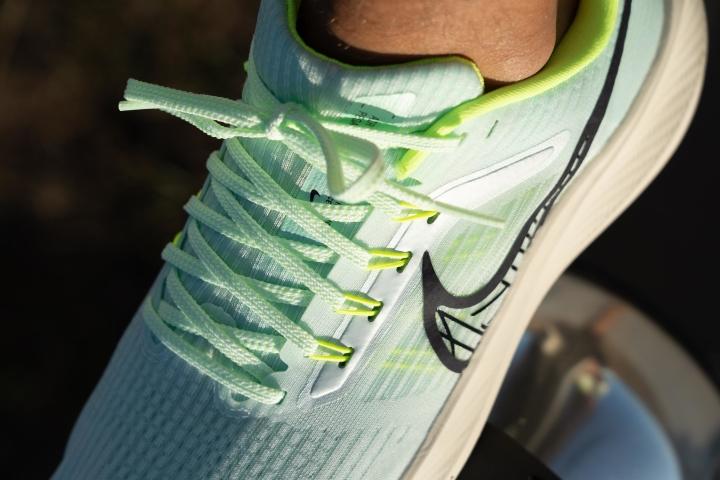 Nike Pegasus 39 laces