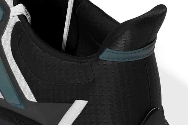 Adidas Ultraboost Web DNA collar heel