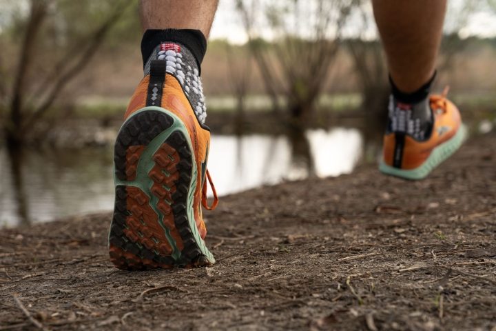 altra-outroad-outsole2.JPG