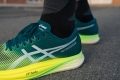 Asics-Metaspeed-Edge-heel-hold