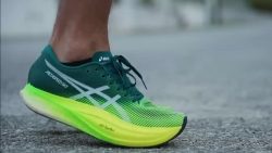 7 Best Running Shoes For High Arches in 2023 | RunRepeat