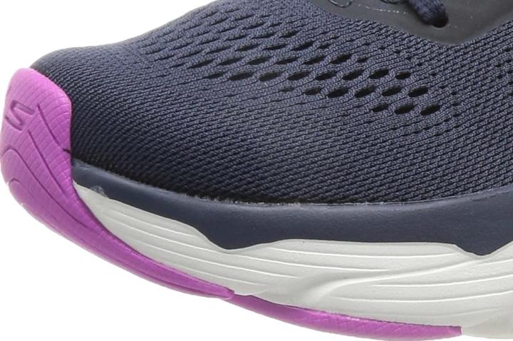 Skechers Max Cushioning Elite - Destination Point weight