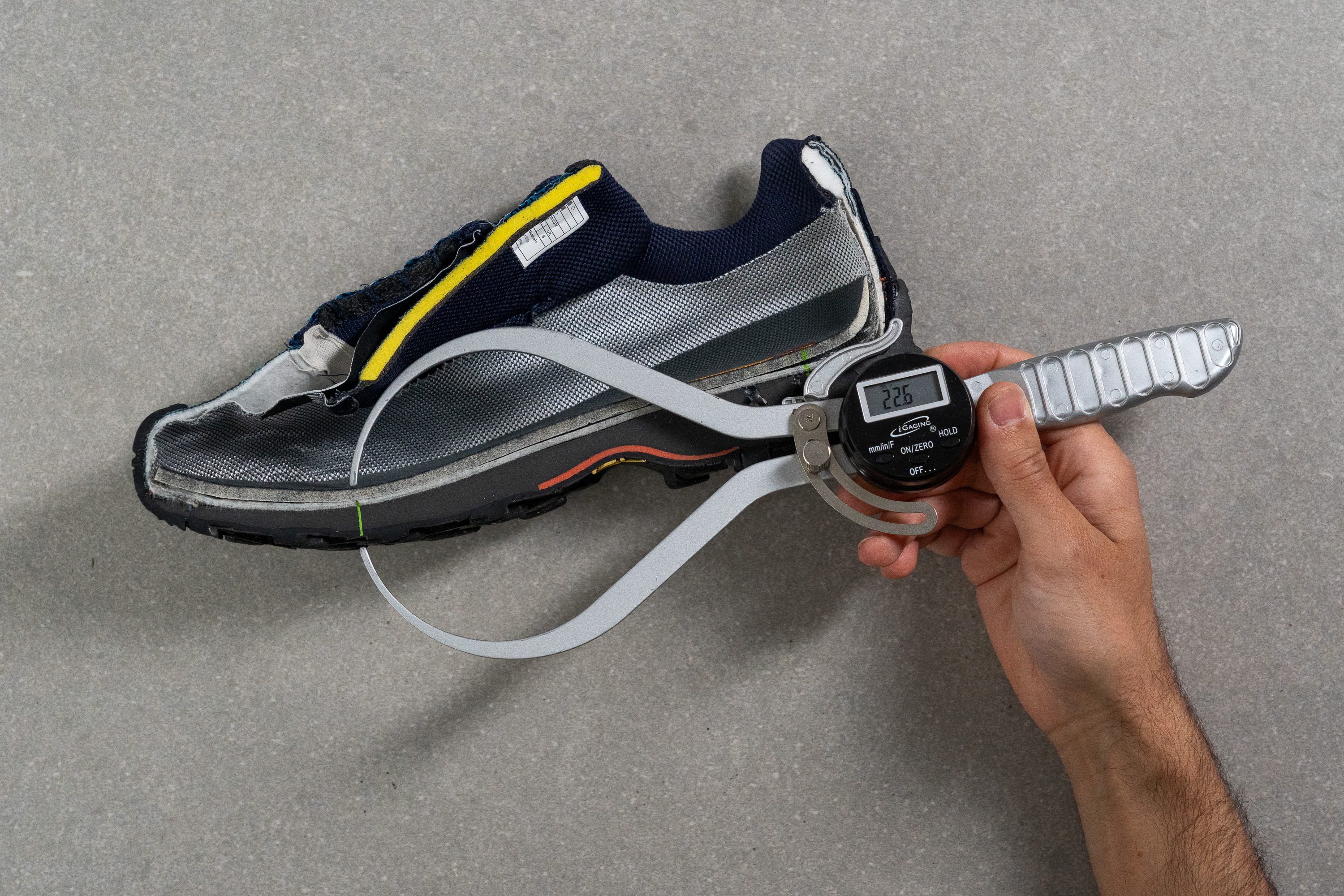 La Sportiva Ultra Raptor II GTX Forefoot stack