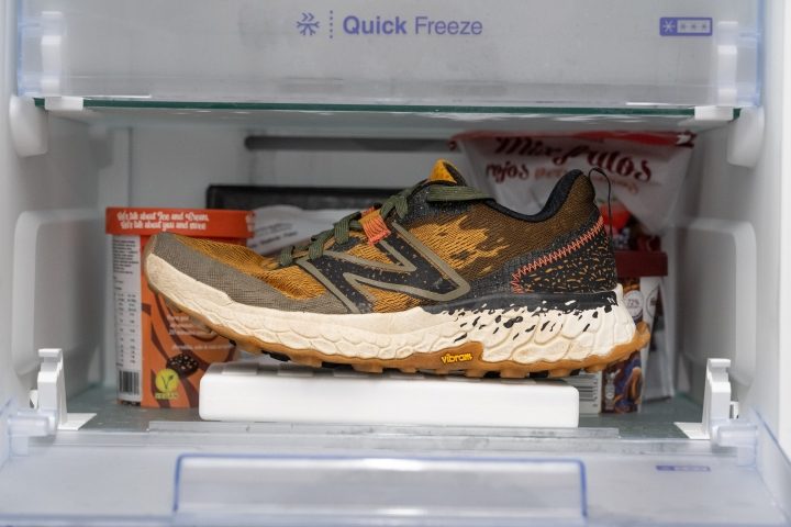 new-balance-hierro-v7-freezer.JPG