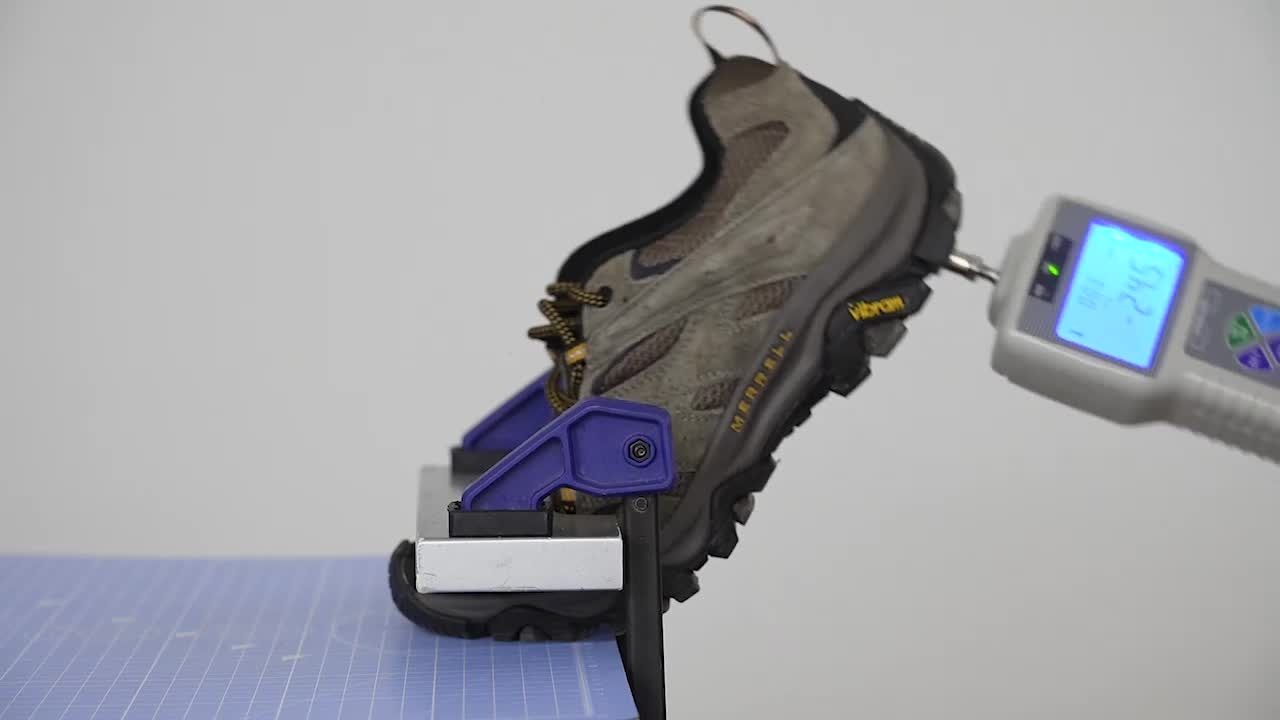 discount hiking shoes