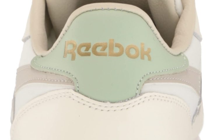 Sutiã Reebok Workout Ready Detail High Neck preto SP reebok-classic-leather-sp-heelback2