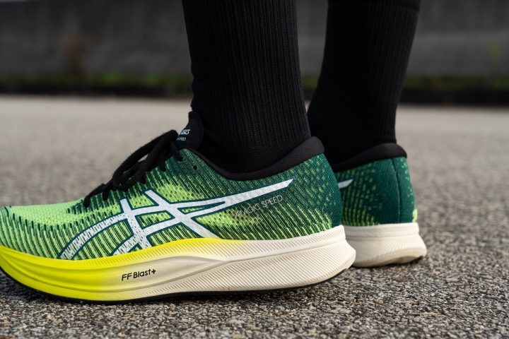 Cut in half: ASICS Magic Speed 2 Review | RunRepeat