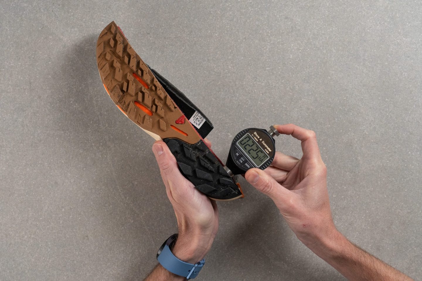 Cut in half Salomon Outpulse Review (2023) RunRepeat