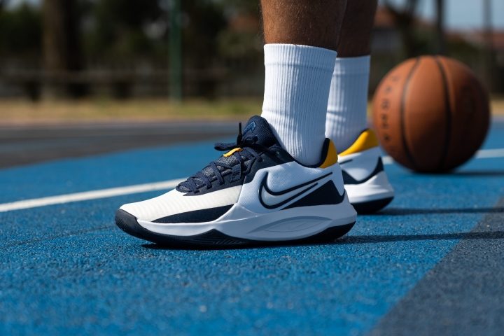 Nike Precision 6 Basketball Shoes