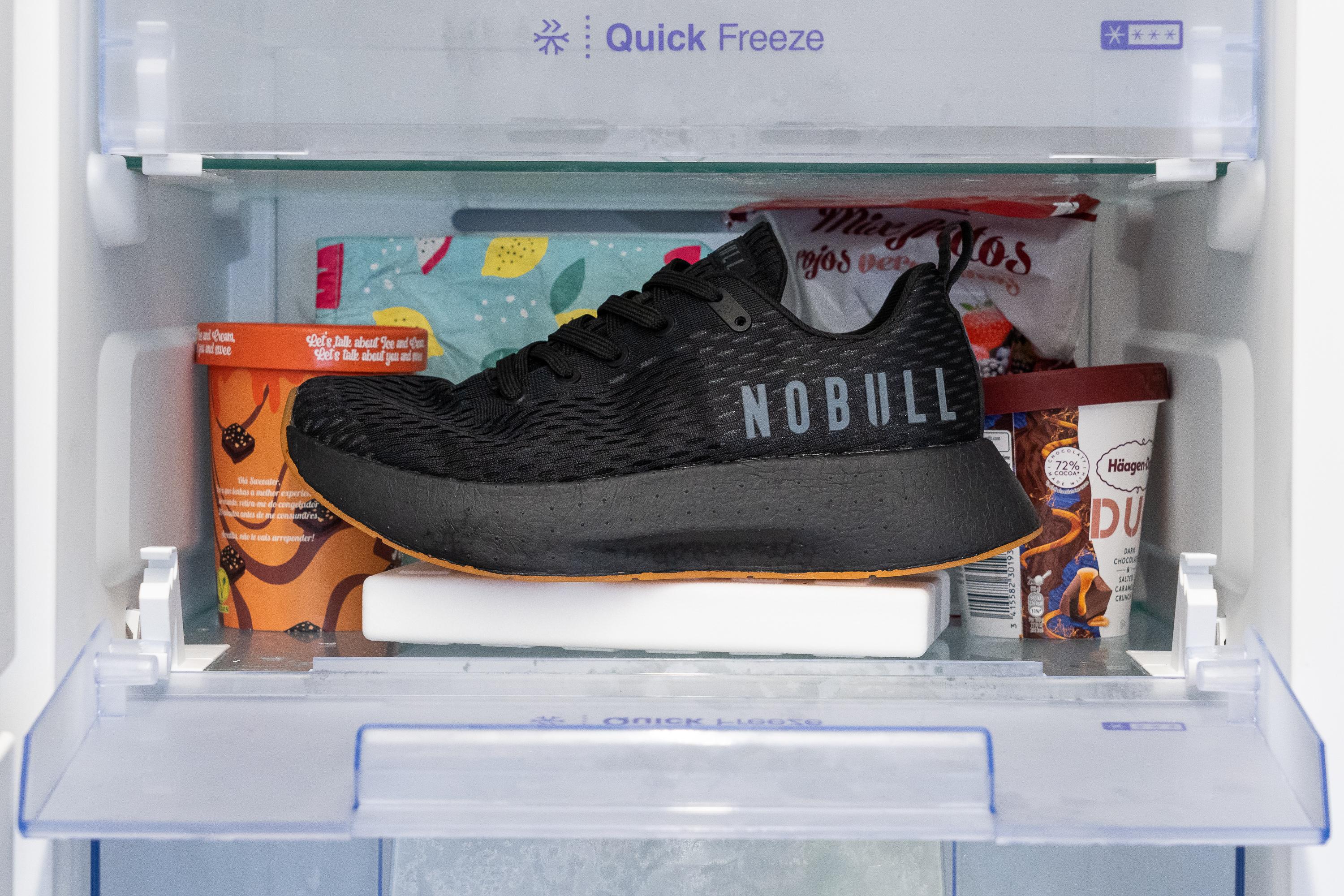 Prueba del congelador de espuma Nobull-Runner-Plus