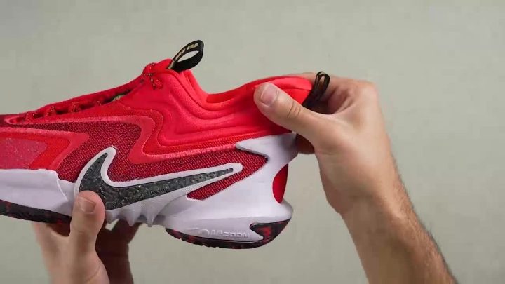 Nike Cosmic Unity 2 Heel Counter